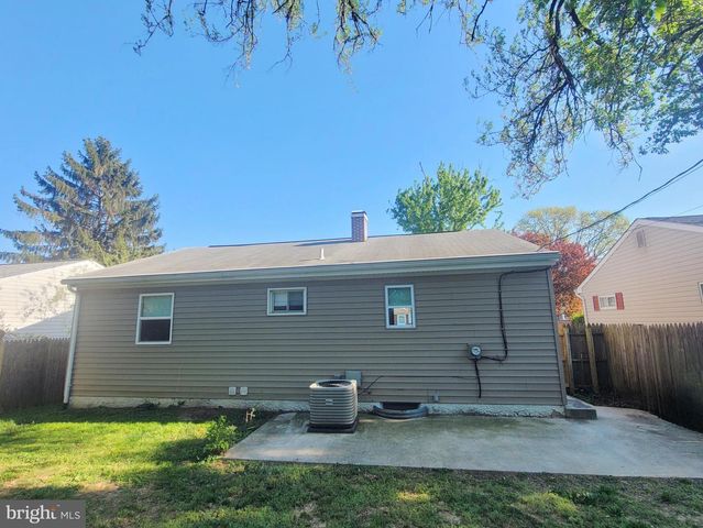116 CEDAR HILL RD, Brooklyn Park, MD 21225