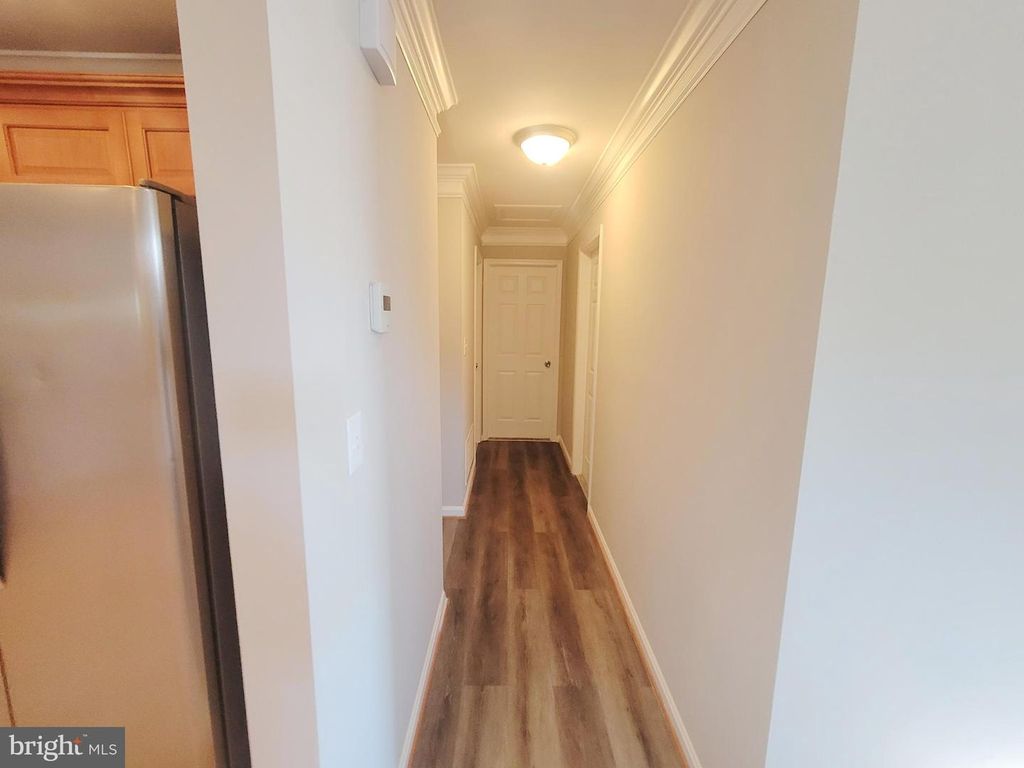 Image 17 of property listing at 116 CEDAR HILL RD, Brooklyn Park, MD 21225