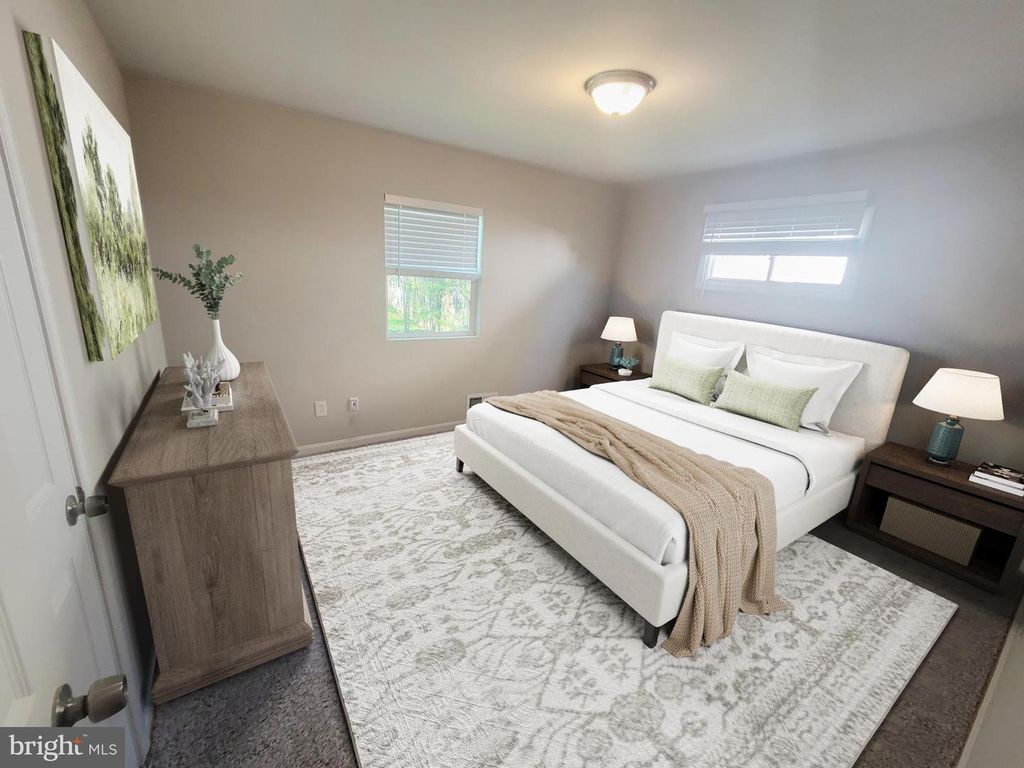 Image 18 of property listing at 116 CEDAR HILL RD, Brooklyn Park, MD 21225