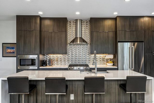 827 Eudora Street, Denver, CO 80220