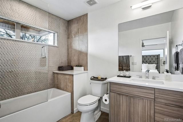 827 Eudora Street, Denver, CO 80220