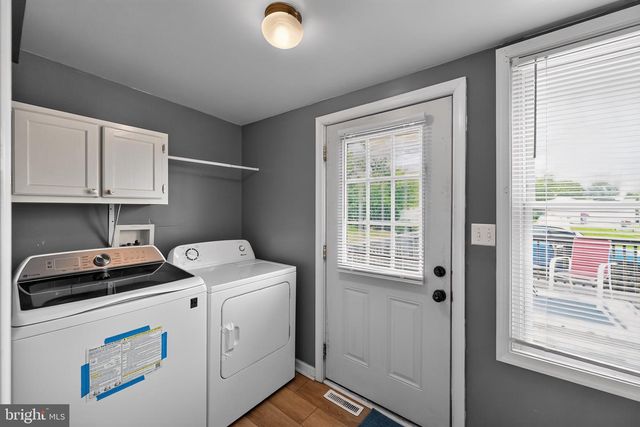 615 FREDERICK ST, Hanover, PA 17331
