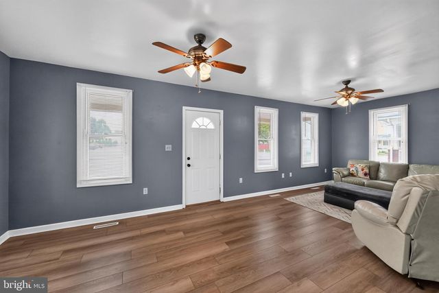 615 FREDERICK ST, Hanover, PA 17331