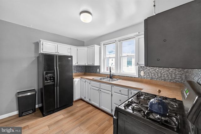 615 FREDERICK ST, Hanover, PA 17331