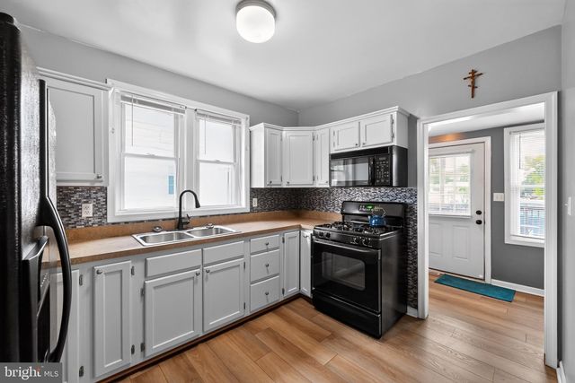 615 FREDERICK ST, Hanover, PA 17331
