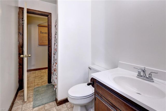 7633 Turlington RD, Toano, VA 23168