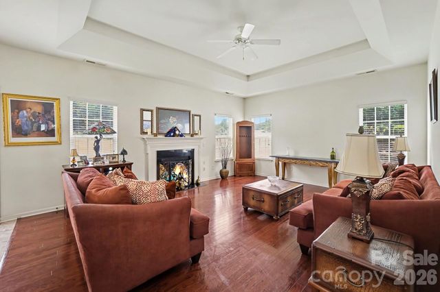 6900 Daisy Bee Court, Charlotte, NC 28126