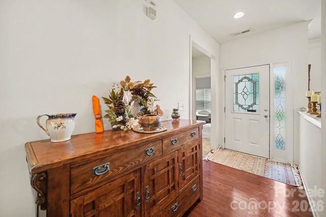 6900 Daisy Bee Court, Charlotte, NC 28126