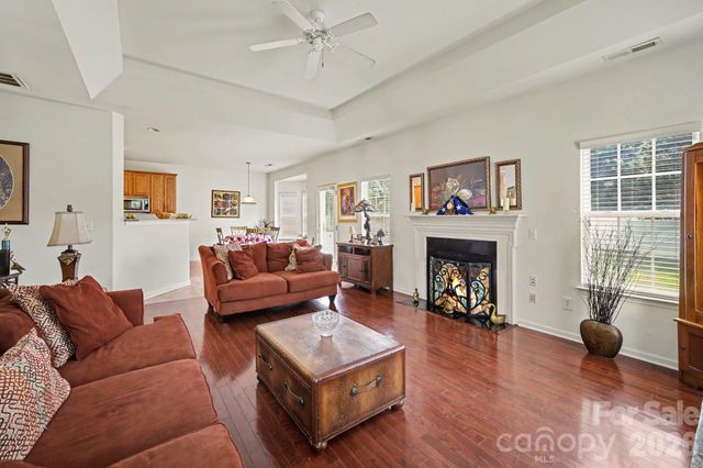6900 Daisy Bee Court, Charlotte, NC 28126