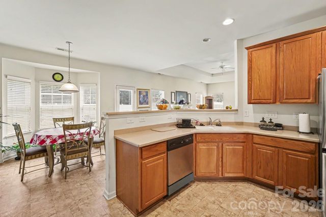 6900 Daisy Bee Court, Charlotte, NC 28126