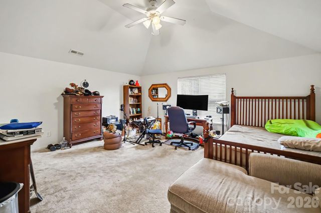 6900 Daisy Bee Court, Charlotte, NC 28126