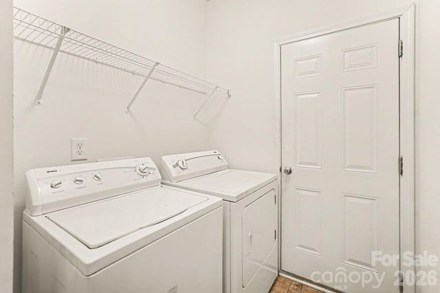 6900 Daisy Bee Court, Charlotte, NC 28126
