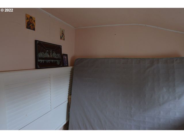 5938 Ne 57TH Ave, Portland, OR 97218