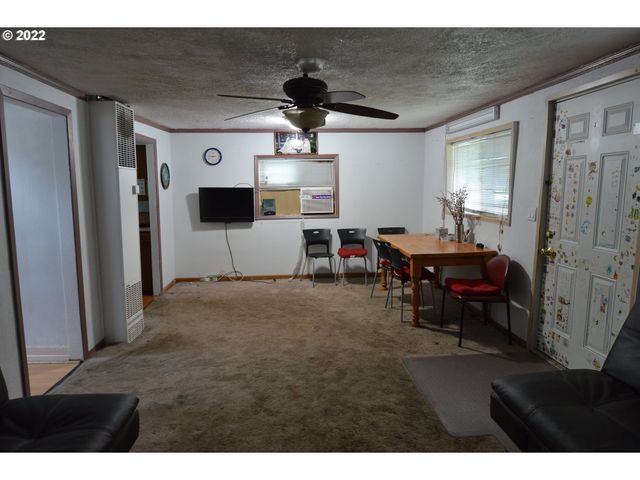 5938 Ne 57TH Ave, Portland, OR 97218