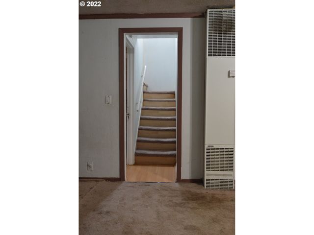 5938 Ne 57TH Ave, Portland, OR 97218