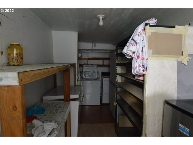 5938 Ne 57TH Ave, Portland, OR 97218