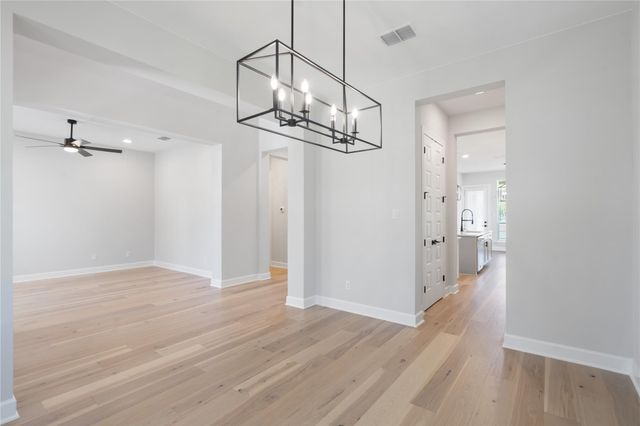 657 Prairie Clover DR, Dripping Springs, TX 78620