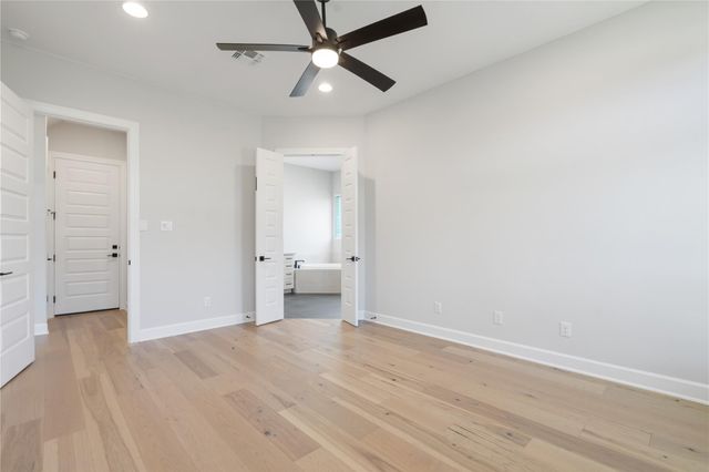 657 Prairie Clover DR, Dripping Springs, TX 78620