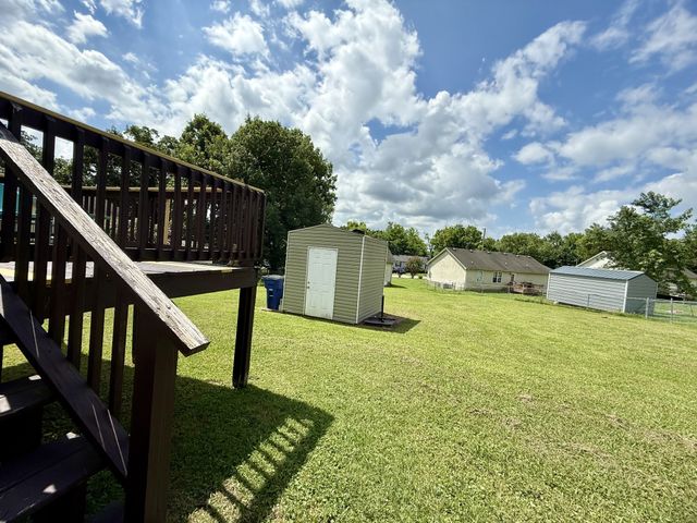 115 Nutmeg Dr, Shelbyville, TN 37160