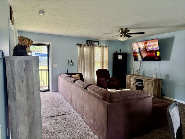 115 Nutmeg Dr, Shelbyville, TN 37160