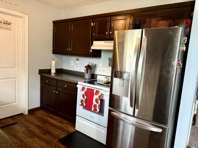 115 Nutmeg Dr, Shelbyville, TN 37160