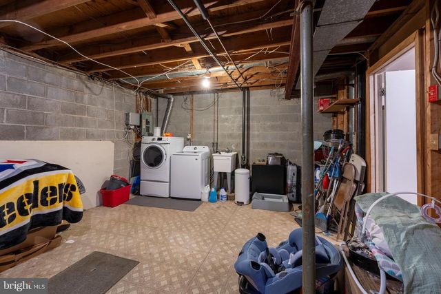 3859 TWIN LAKES CT, Baltimore, MD 21244