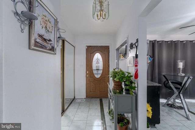 3859 TWIN LAKES CT, Baltimore, MD 21244