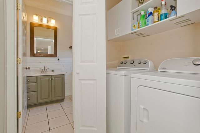 26 Laro Rd, Southwick, MA 01077