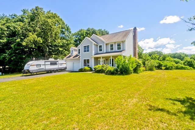 26 Laro Rd, Southwick, MA 01077
