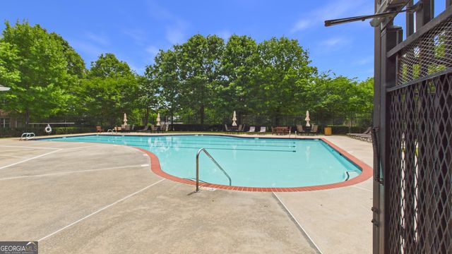 230 Amal Drive SW 202, Atlanta, GA 30315
