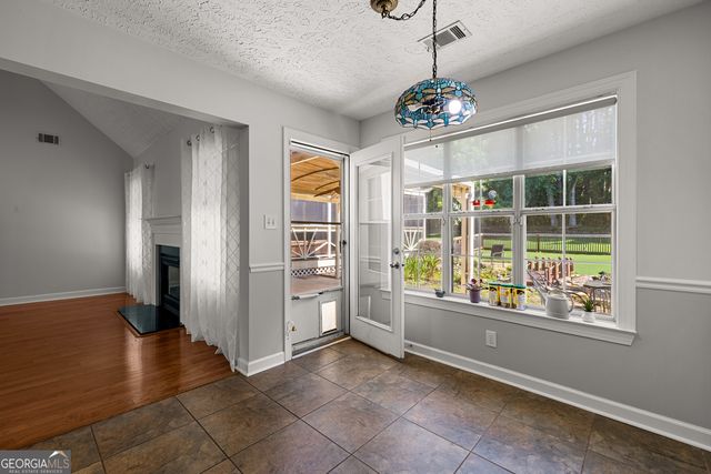 368 Crescent Drive, Newnan, GA 30265