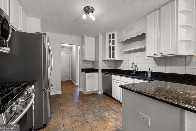 368 Crescent Drive, Newnan, GA 30265