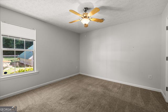 368 Crescent Drive, Newnan, GA 30265