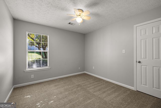 368 Crescent Drive, Newnan, GA 30265