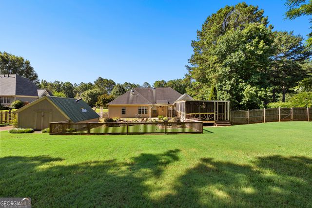 368 Crescent Drive, Newnan, GA 30265