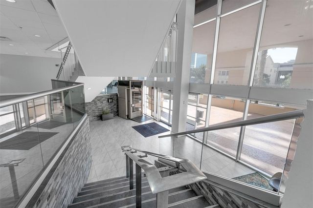 151 E WASHINGTON STREET 404, Orlando, FL 32801
