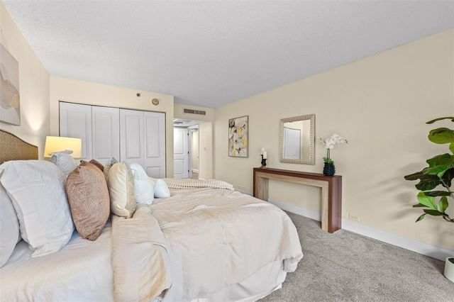 151 E WASHINGTON STREET 404, Orlando, FL 32801