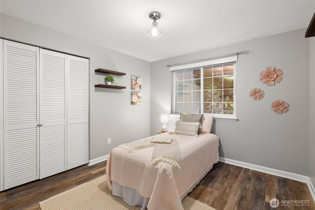 21829 Virginia Place NE, Kingston, WA 98346