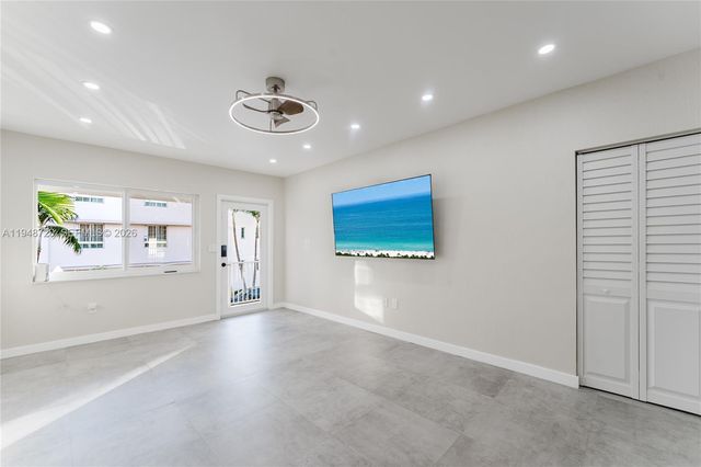 4201 Indian Creek Dr 9, Miami Beach, FL 33140