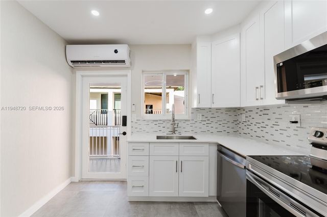 4201 Indian Creek Dr 9, Miami Beach, FL 33140