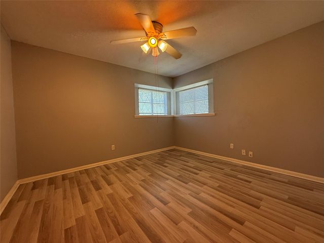 422 Gamewood Drive, Spring, TX 77386