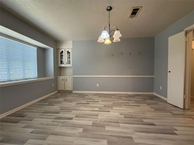 422 Gamewood Drive, Spring, TX 77386