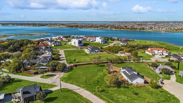 4595 Haven Hill Drive, The Colony, TX 75056