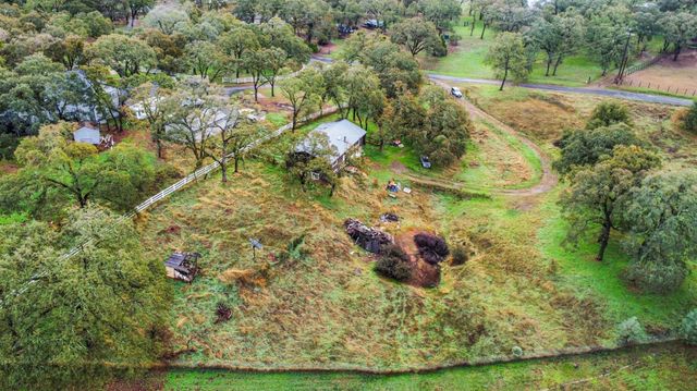 12880 Mount Echo Dr, Ione, CA 95640