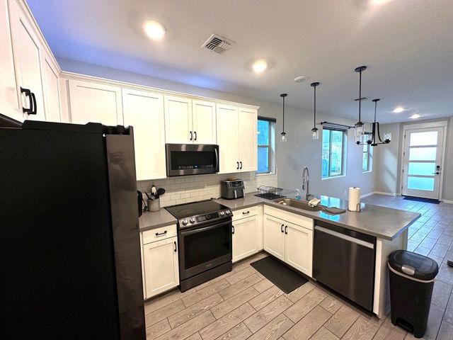 300 N Gila Springs Boulevard Unit 110, Chandler, AZ 85226