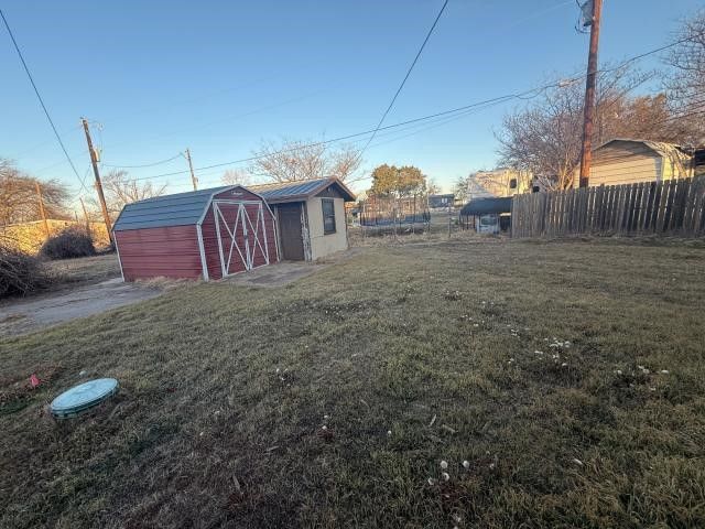 808 Flamingo Road, Granbury, TX 76049