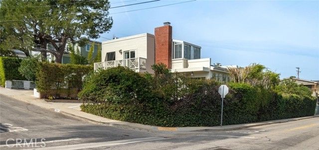 1659 3rd Street, Manhattan Beach, CA 90266