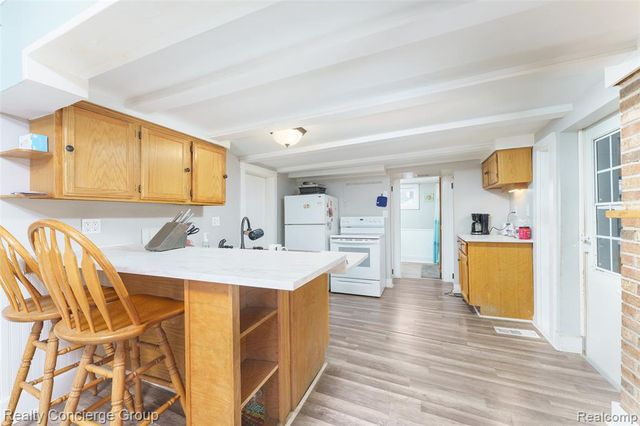 223 S Summit Street, Webberville, MI 48892