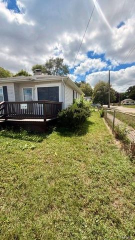 1329 Neubert Avenue, Flint, MI 48507