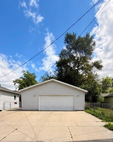 1329 Neubert Avenue, Flint, MI 48507